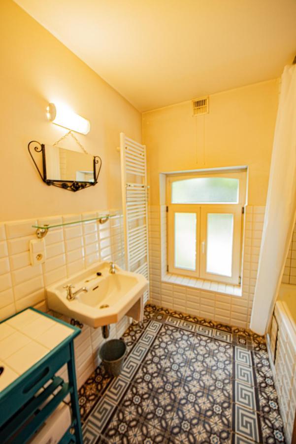 Holiday Home Les Plachettes Flobecq Екстериор снимка