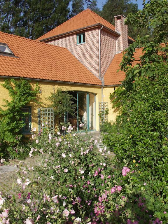 Holiday Home Les Plachettes Flobecq Стая снимка
